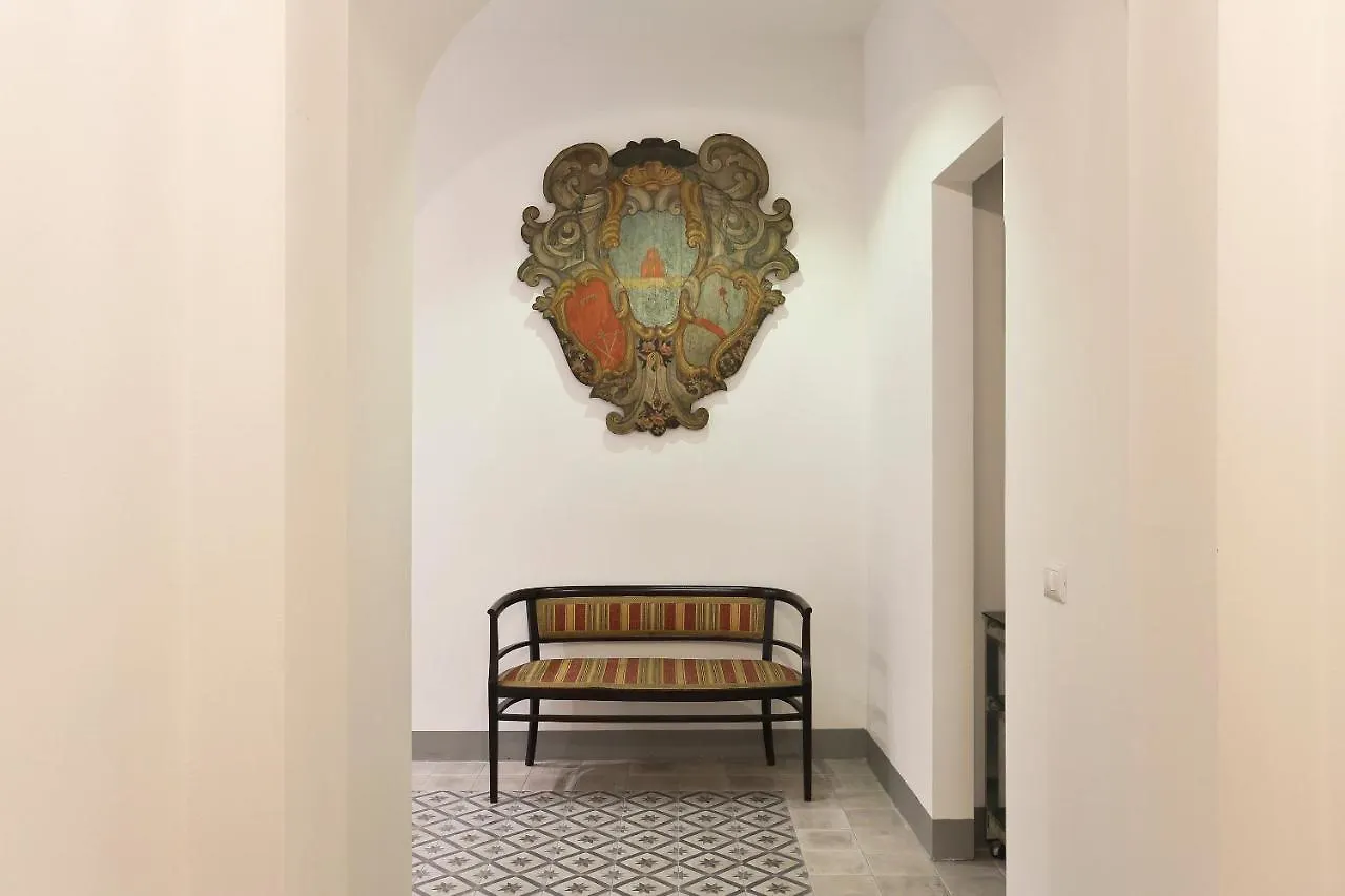 Apartment Apt. Salvia Pauline Suites, Palazzo Borghese Florence Italy